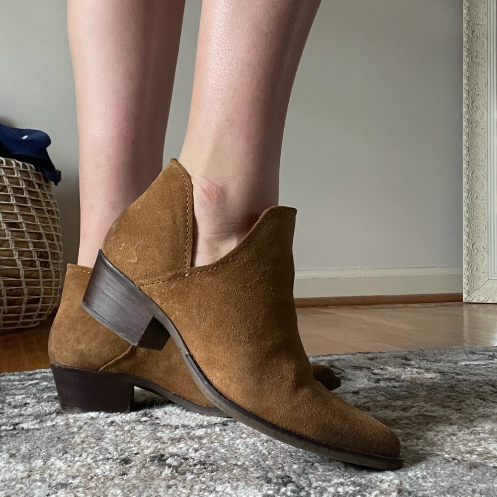 Booties! - Picture 6 of 6